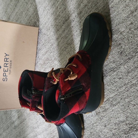 NWT Sperry Saltwater Buff Wool Boots - Picture 5 of 8